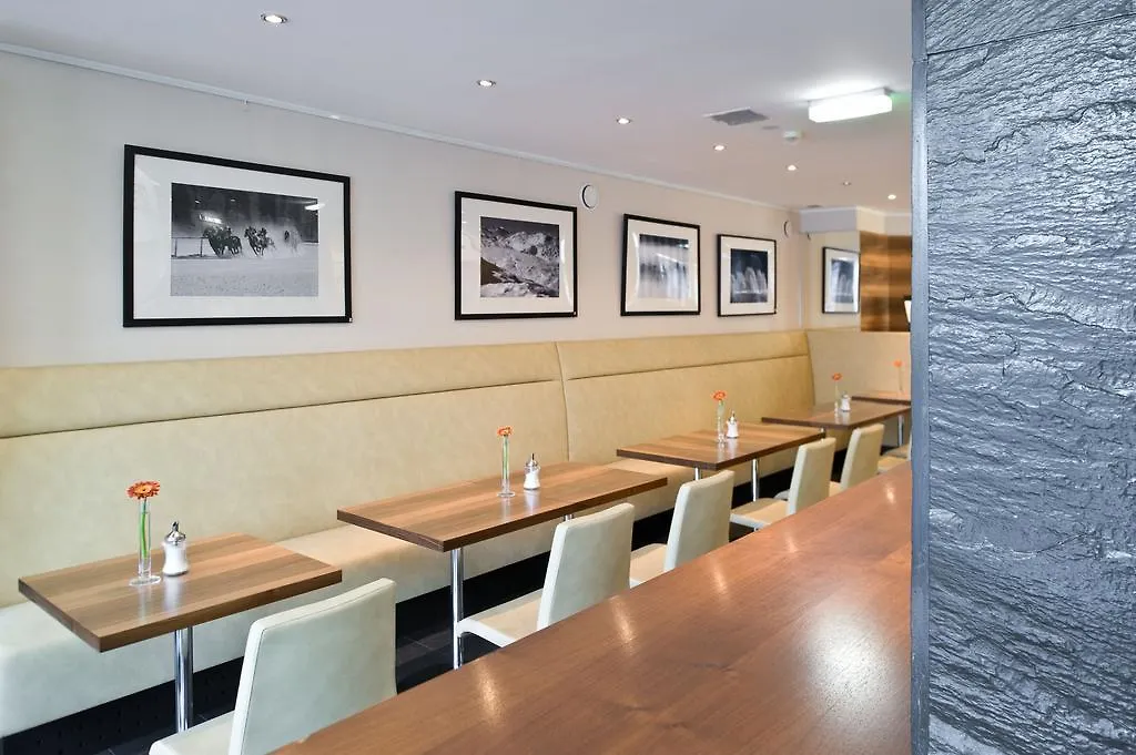 ***  Pakat City Hotel Viena Austria