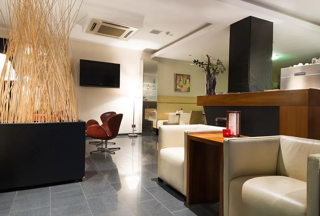 Pakat City Hotel Vienna