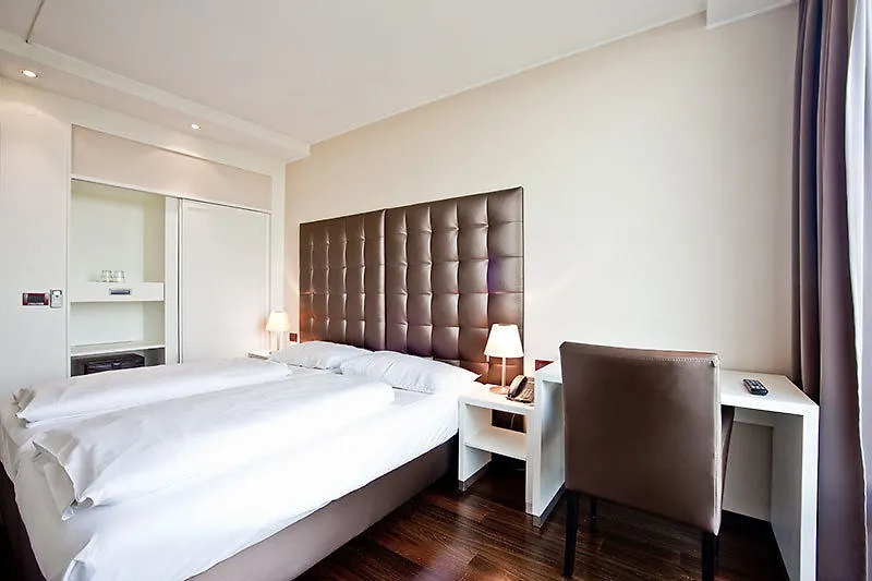 Pakat City Hotel Vienna