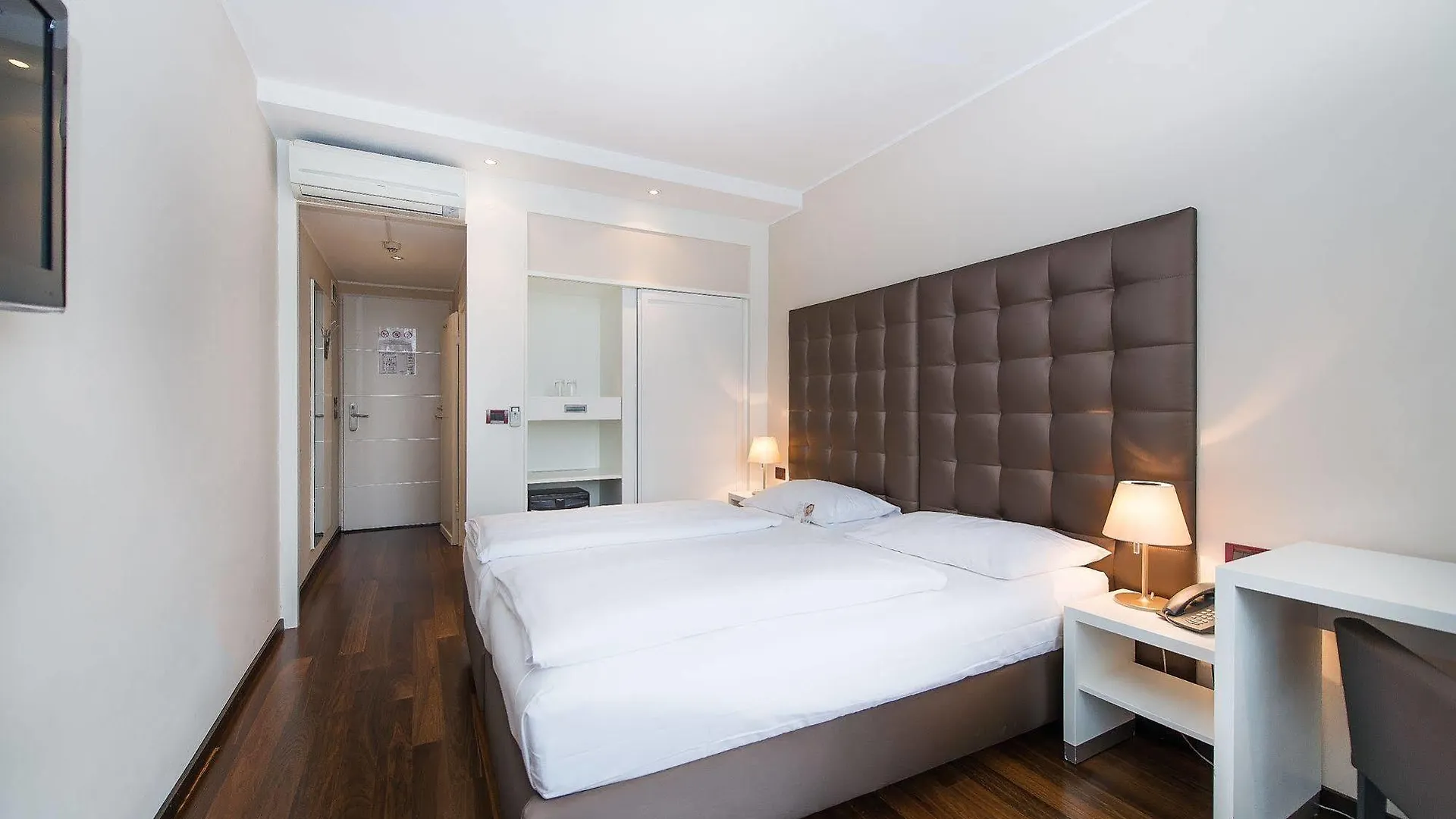 Pakat City Hotel Vienna Austria