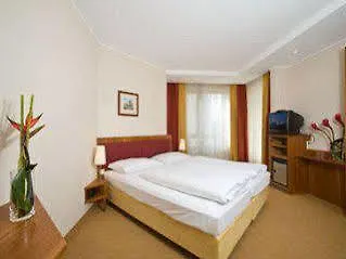 Pakat City Hotel Vienna